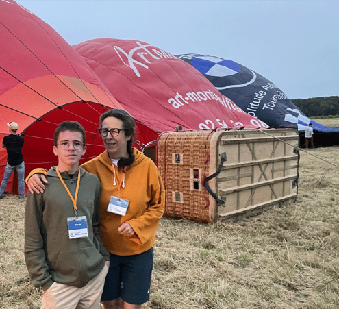 Riwan s'envole en montgolfi&egrave;re 