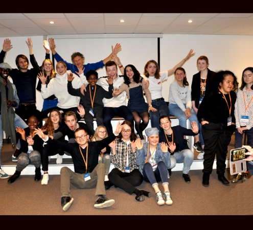 Rencontrer "Les Bracelets Rouges"