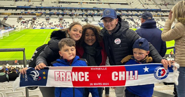Kenzo assiste à un match au Velodrome