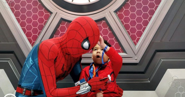 Lenny rencontre les Super-H&eacute;ros Marvel 
