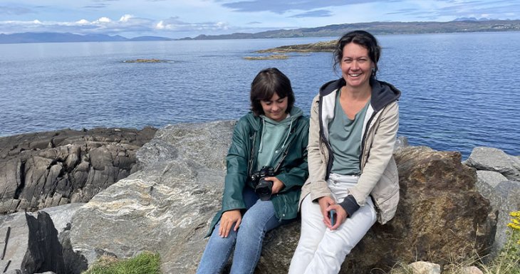 Noa d&eacute;couvre les paysages d'Harry potter 