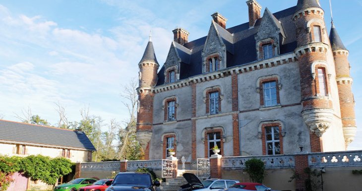 Des passionn&eacute;s de voitures rencontrent LABOISERIE