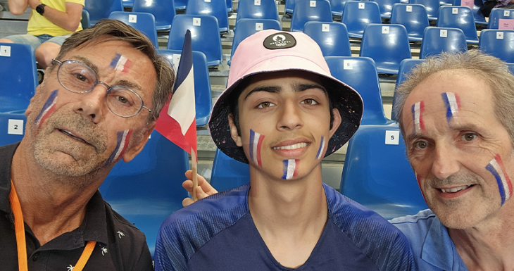 Thomas assiste à la finale d'une épreuve des JO2024