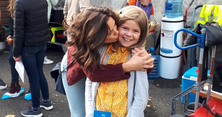 Eva sur le tournage de la série Clem