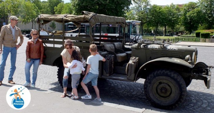 Un rêve, Paris en 2CV, une passion, les militaires