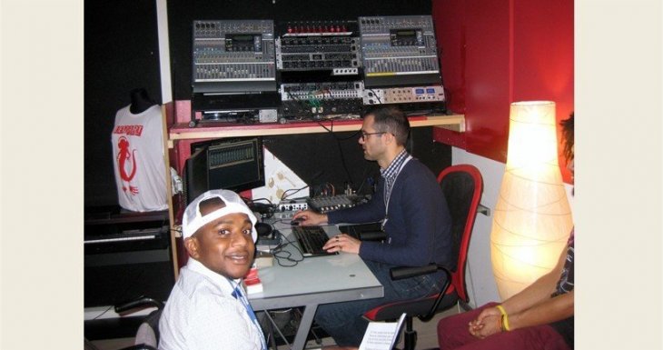 Dans un studio d'enregristrement