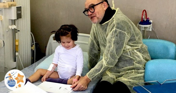 Une œuvre collective entre Christian Lacroix et des enfants de l’hôpital Trousseau