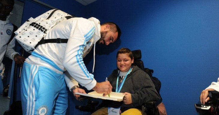 Une rencontre avec l'OM pour deux enfants malades