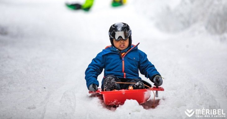 Dévaler les pistes par tous les moyens